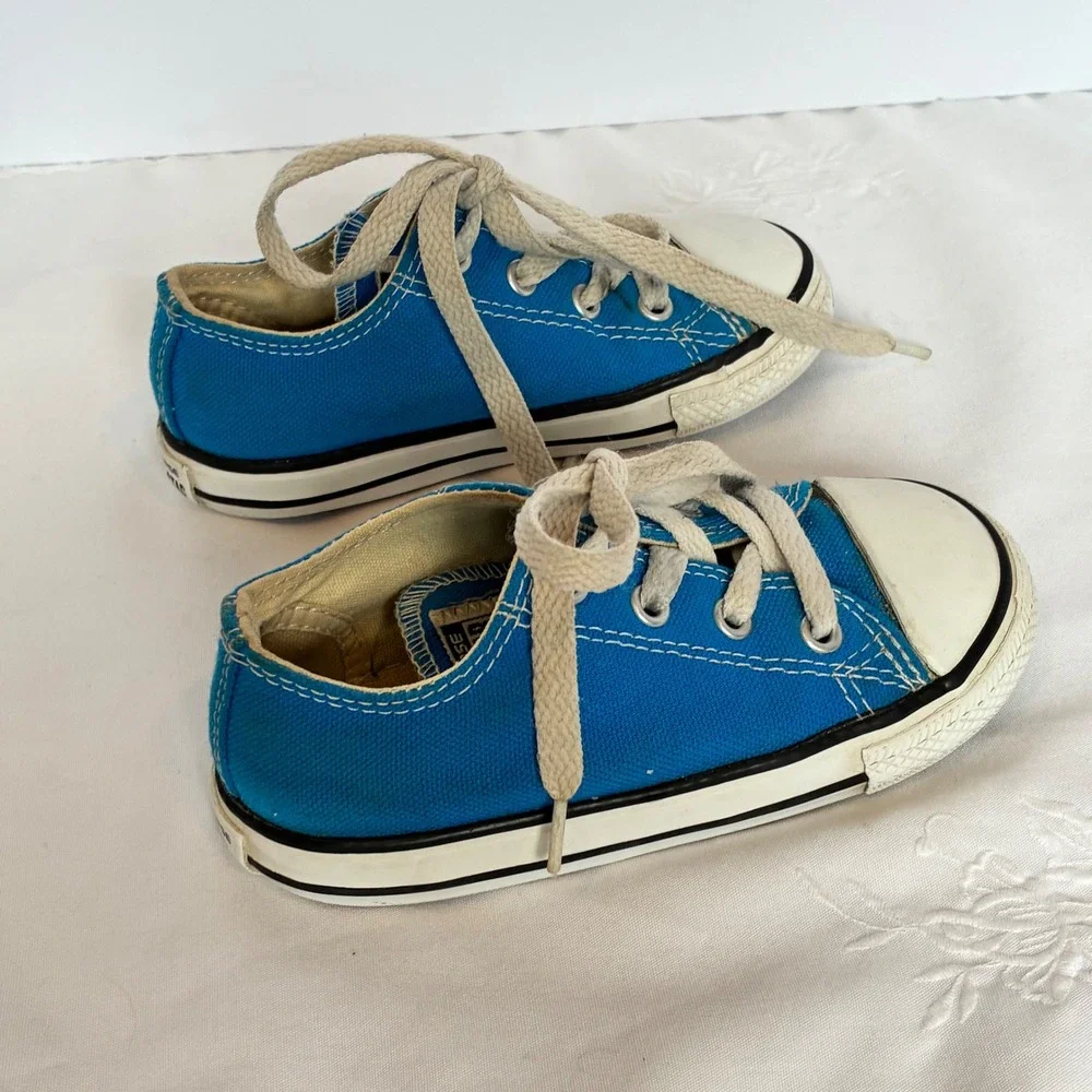 Converse Sneakers Infant 8 Chuck Taylor All Star Low Top Canvas Retro Toddler